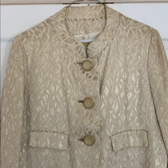 Vintage gold patterned coat - Picture 2 of 6